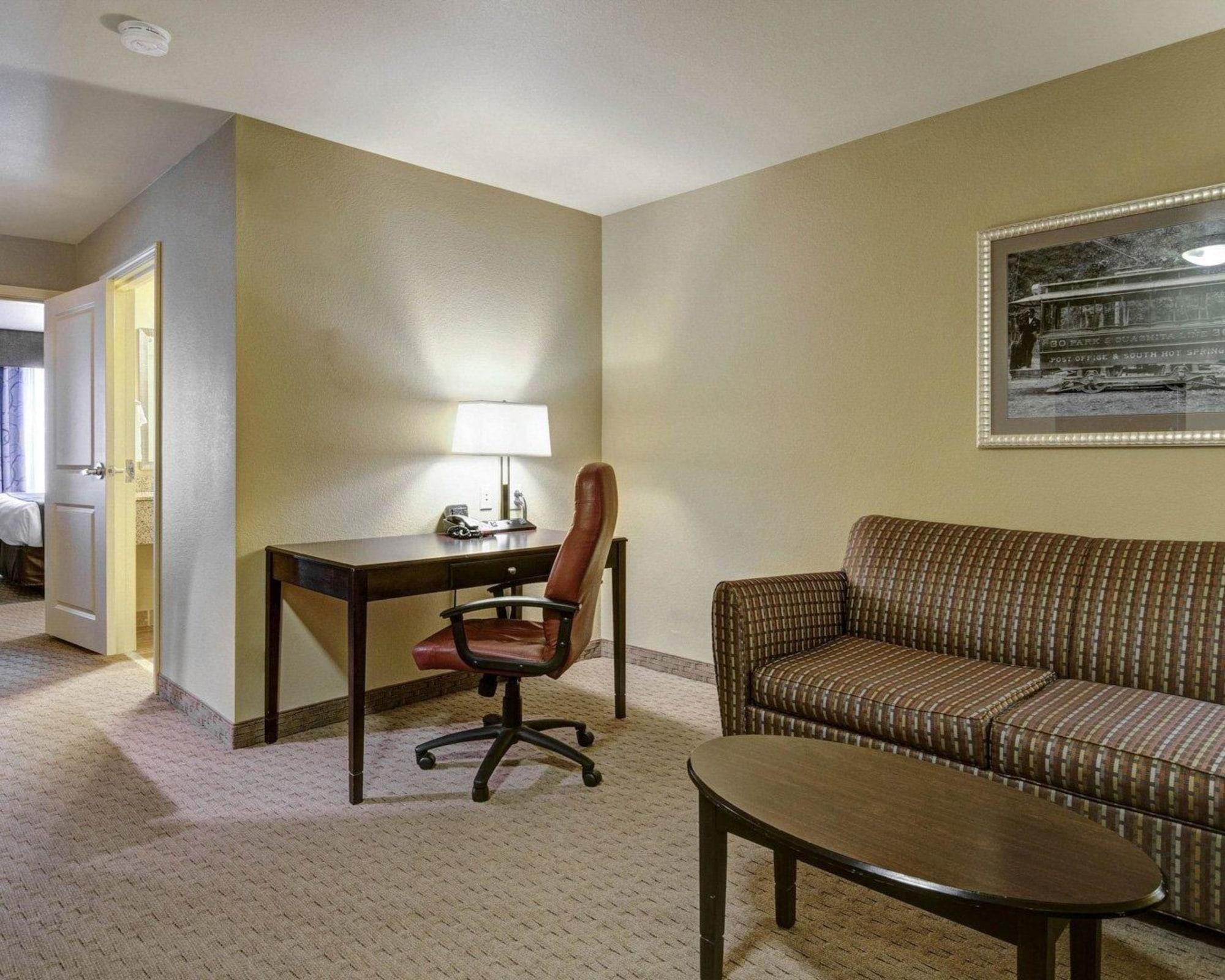 Comfort Suites Near Hot Springs Park Exteriér fotografie