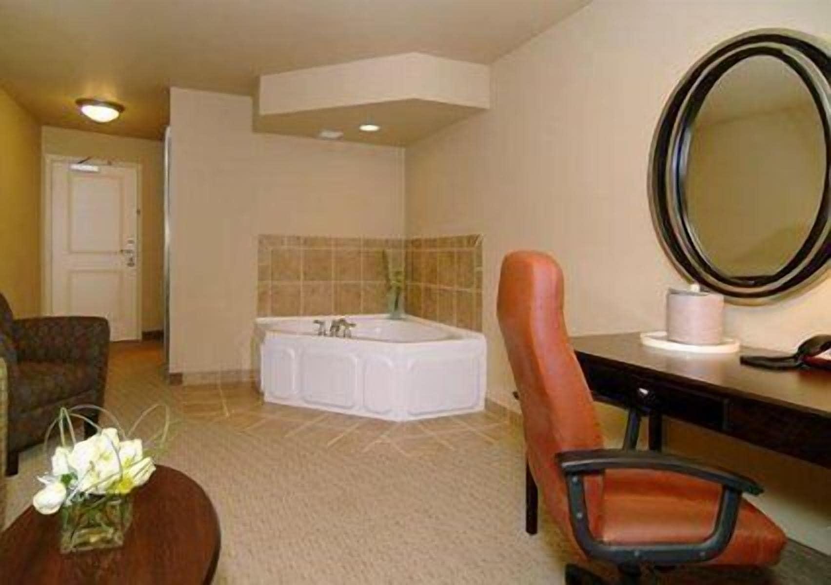 Comfort Suites Near Hot Springs Park Exteriér fotografie